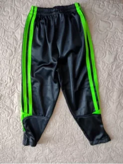 Pantalón Deportivo Para Niño. Negro Y Verde. Talla 4 -Vestidoux Soldes Magasin D NQ NP 702220 MLM48145813471 112021 O