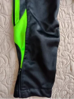 Pantalón Deportivo Para Niño. Negro Y Verde. Talla 4 -Vestidoux Soldes Magasin D NQ NP 766018 MLM48145863053 112021 O