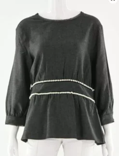 Blusa Con Detalles De Perla Marca Zara Talla L